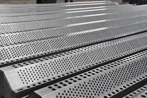 Steel windbreak panel